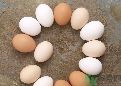 女性吃什么補(bǔ)鈣好？女性吃什么可以補(bǔ)鈣？