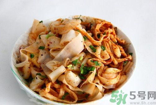 吃涼皮胃疼是怎么回事？吃涼皮胃疼怎么辦？