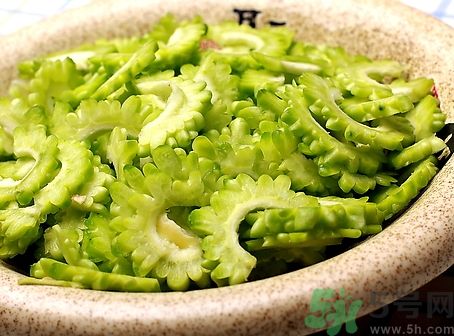 苦瓜是發(fā)物嗎?苦瓜是不是發(fā)物? 苦瓜是發(fā)物嗎?苦瓜是不是發(fā)物?