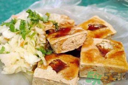 莧菜汁可以做臭豆腐嗎？莧菜汁怎么做臭豆腐？