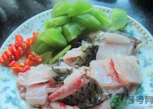 魚能和萵苣一起煮嗎？魚可以和萵苣一起吃嗎？