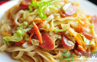 涼皮和河粉有什么區(qū)別？涼皮和河粉哪個更有營養(yǎng)？