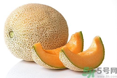 哈密瓜皮能吃嗎?哈密瓜皮的功效與作用 哈密瓜皮能吃嗎?哈密瓜皮的功效與作用