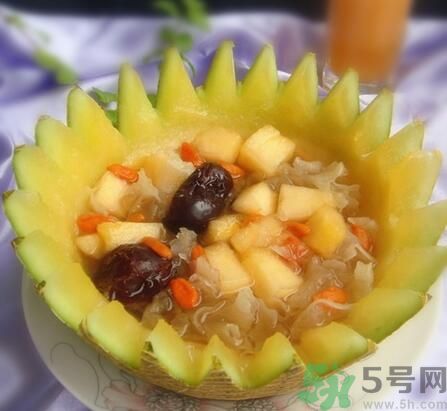 哈密瓜可以和銀耳一起煮嗎？哈密瓜可以和銀耳一起吃嗎？