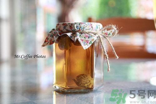 孕婦可以喝蘋(píng)果醋嗎?孕婦喝蘋(píng)果醋對(duì)胎兒好嗎 孕婦可以喝蘋(píng)果醋嗎?孕婦喝蘋(píng)果醋對(duì)胎兒好嗎