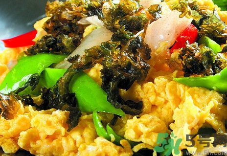 地皮菜可以和牛奶一起吃嗎?地皮菜能和牛奶同吃嗎? 地皮菜可以和牛奶一起吃嗎?地皮菜能和牛奶同吃嗎?