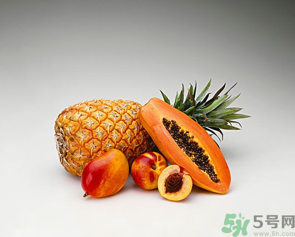 來月經(jīng)能吃木瓜嗎？來例假吃木瓜好嗎？