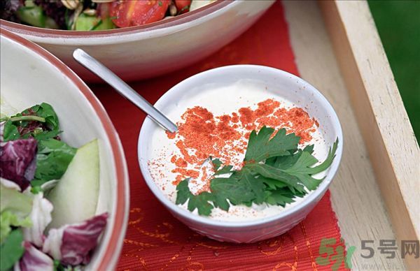 吃山楂能喝酸奶嗎？山楂和酸奶能一起吃嗎？