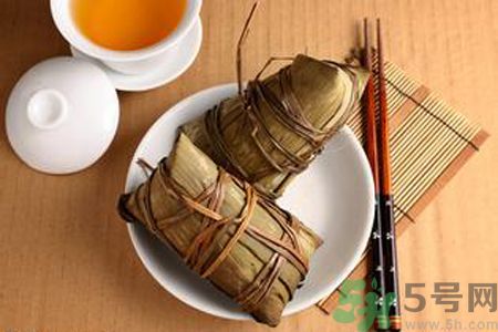 包粽子要放多少堿？包粽子堿放多了怎么辦？