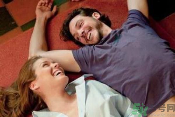 杜蕾斯?jié)櫥河绊憫言袉?杜蕾斯?jié)櫥簩?duì)懷孕有影響嗎? 杜蕾斯?jié)櫥河绊憫言袉?杜蕾斯?jié)櫥簩?duì)懷孕有影響嗎?