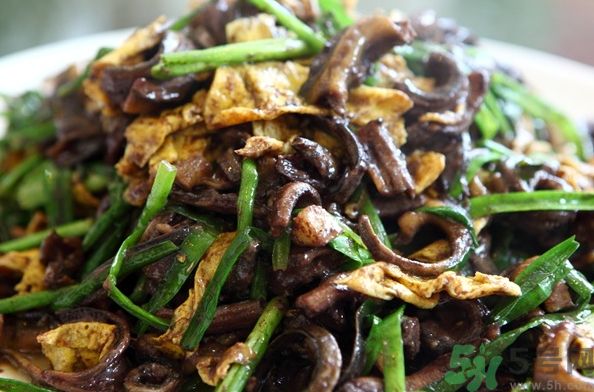 鱔魚可以和雞蛋一起吃嗎?鱔魚能和雞蛋同吃嗎? 鱔魚可以和雞蛋一起吃嗎?鱔魚能和雞蛋同吃嗎?