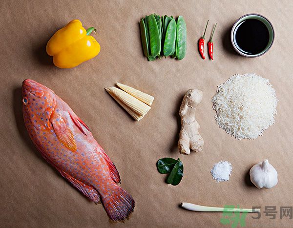 老抽和生抽的區(qū)別方法？怎么區(qū)分生抽和老抽？