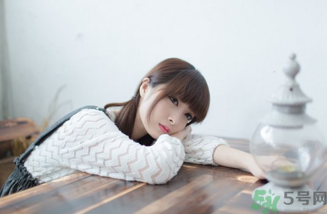 我為什么害怕別人看自己？我害怕別人看自己怎么辦？