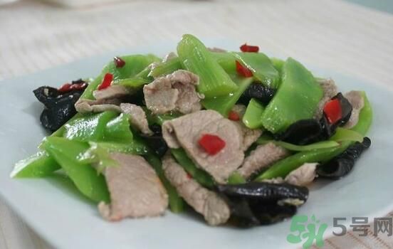 萵筍可以和香菇一起炒嗎？萵筍和香菇一起吃好嗎？