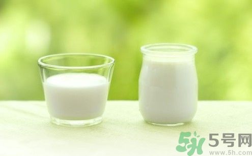 吃荔枝可以喝酸奶嗎?荔枝能和酸奶一起吃嗎? 吃荔枝可以喝酸奶嗎?荔枝能和酸奶一起吃嗎?