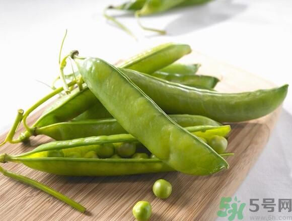吃豌豆可以喝牛奶嗎？吃豌豆的時(shí)候可以喝牛奶嗎？