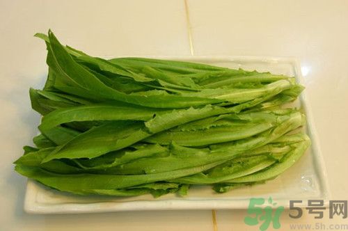 萵筍葉沒炒熟能吃嗎?萵筍葉沒炒熟吃了有毒嗎 萵筍葉沒炒熟能吃嗎?萵筍葉沒炒熟吃了有毒嗎