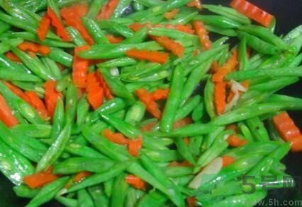 四季豆可以和胡蘿卜一起吃嗎？四季豆和胡蘿卜一起吃好嗎？