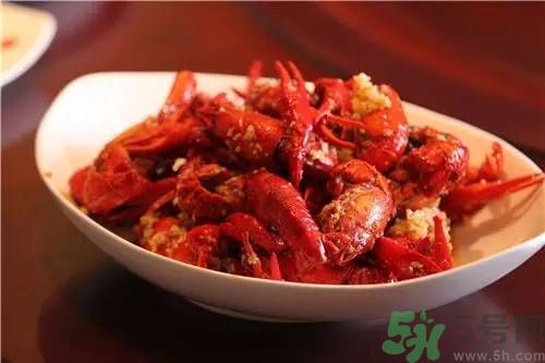 龍蝦可以和榴蓮一起吃嗎?龍蝦能和榴蓮同吃嗎? 龍蝦可以和榴蓮一起吃嗎?龍蝦能和榴蓮同吃嗎?