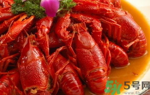 龍蝦可以和芒果一起吃嗎?龍蝦能和芒果同吃嗎? 龍蝦可以和芒果一起吃嗎?龍蝦能和芒果同吃嗎?