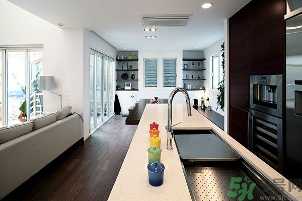 吹空調(diào)鼻子不舒服怎么辦？吹空調(diào)鼻子過敏怎么回事？