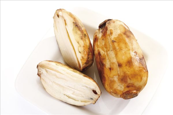 蓮藕里面發(fā)黑能吃嗎？蓮藕發(fā)黑了還能吃嗎？