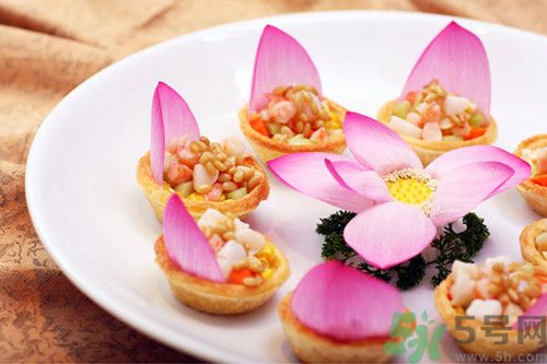 孕婦能不能吃荷花?孕婦怎么吃荷花 孕婦能不能吃荷花?孕婦怎么吃荷花