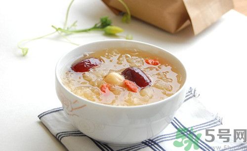 蓮子和紅棗可以一起煮嗎?蓮子和紅棗一起吃有什么好處 蓮子和紅棗可以一起煮嗎?蓮子和紅棗一起吃有什么好處