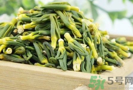 蓮子里面有綠芽能吃嗎?蓮子里面有綠芽有什么功效 蓮子里面有綠芽能吃嗎?蓮子里面有綠芽有什么功效