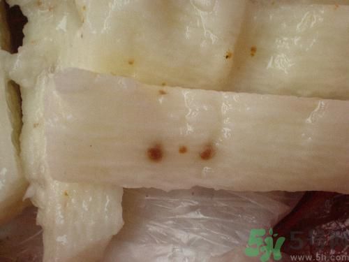 山藥上有黑點還能吃嗎?山藥上的黑點是什么 山藥上有黑點還能吃嗎?山藥上的黑點是什么