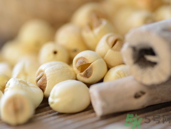 吃蓮蓬可以去火嗎?吃蓮蓬能降火嗎? 吃蓮蓬可以去火嗎?吃蓮蓬能降火嗎?