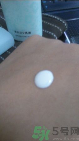 sofina蘇菲娜防曬霜要卸妝嗎？sofina防曬區(qū)別有哪幾種