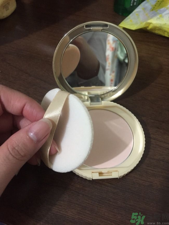 canmake棉花糖粉餅和散粉的區(qū)別 canmake棉花糖粉餅用法 canmake棉花糖粉餅和散粉的區(qū)別 canmake棉花糖粉餅用法