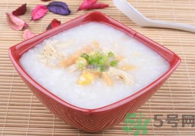 煮白米粥要放多少水?煮白米粥放水的比例 煮白米粥要放多少水?煮白米粥放水的比例