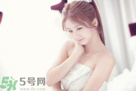 非處女的眼睛和處女的眼睛有什么不一樣？怎么樣辨別女性是不是處女？