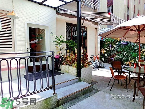 寵愛(ài)之名寵愛(ài)女孩面膜怎么樣？寵愛(ài)女孩礦物云絲面膜好用嗎？