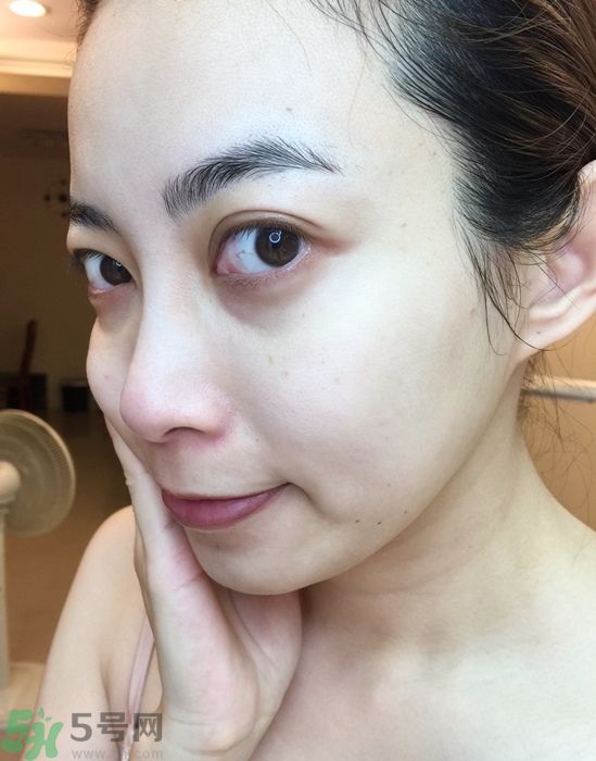 寵愛之名寵愛女孩礦物云絲面膜真假鑒別圖 寵愛之名寵愛女孩礦物云絲面膜真假鑒別圖