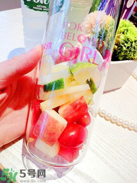 寵愛(ài)之名寵愛(ài)女孩面膜怎么樣？寵愛(ài)女孩礦物云絲面膜好用嗎？