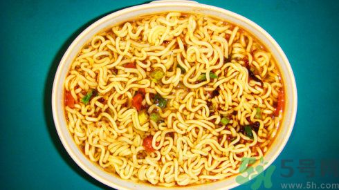 孕婦能吃方便面嗎?孕婦吃方便面對胎兒有什么影響 孕婦能吃方便面嗎?孕婦吃方便面對胎兒有什么影響