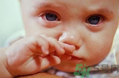 寶寶流鼻涕是怎么回事?寶寶流鼻涕怎么辦最簡(jiǎn)單方法夏天 寶寶流鼻涕是怎么回事?寶寶流鼻涕怎么辦最簡(jiǎn)單方法夏天