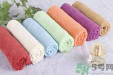 毛巾發(fā)黃是什么原因？毛巾發(fā)黃怎么辦？