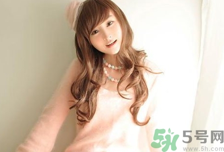 18歲女生性欲很強(qiáng)怎么辦?18歲女生性欲很高正常嗎? 18歲女生性欲很強(qiáng)怎么辦?18歲女生性欲很高正常嗎?