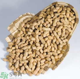 花生外殼發(fā)霉還能吃嗎? 花生外殼發(fā)霉還能吃嗎?