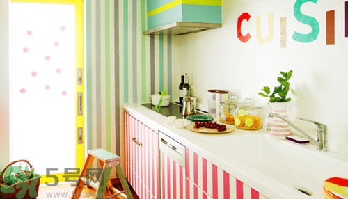 家具上的膠帶印怎么去除? 家具上的膠帶印怎么去除?