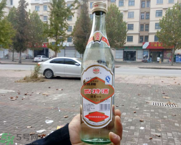 四特酒是哪里產(chǎn)的?老四特酒價格52度價格 四特酒是哪里產(chǎn)的?老四特酒價格52度價格