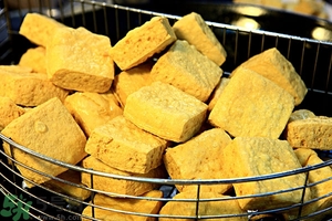 臭豆腐能帶上飛機(jī)嗎？坐飛機(jī)能帶臭豆腐嗎？