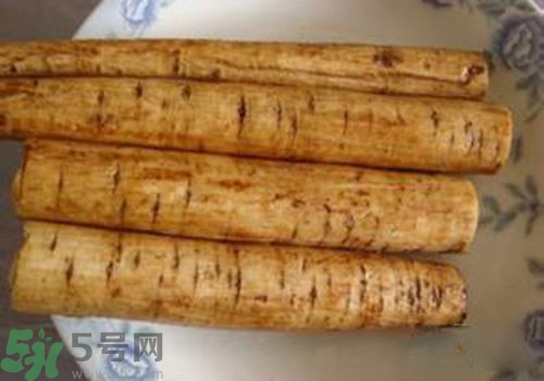 牛蒡的功效作用 牛蒡的營(yíng)養(yǎng)價(jià)值食用禁忌 牛蒡的功效作用 牛蒡的營(yíng)養(yǎng)價(jià)值食用禁忌