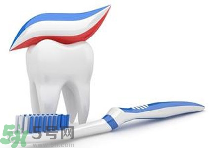 牙膏含氟好不好？牙膏含氟好還是不含氟好？