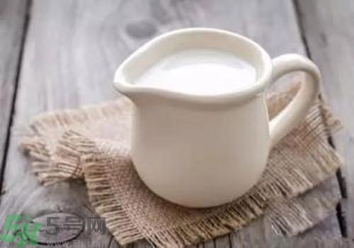 喝羊奶會(huì)上火嗎？喝羊奶上火了怎么辦？