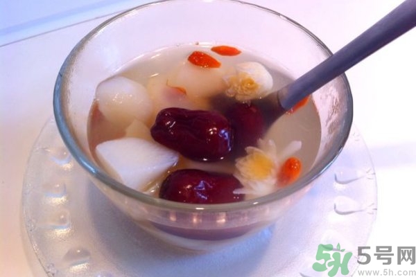 百合紅棗湯有什么做法?百合紅棗湯的功效 百合紅棗湯有什么做法?百合紅棗湯的功效